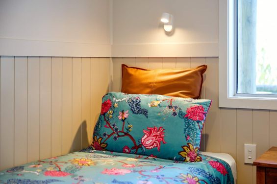 B1 - Swallows Nest Guest Room - bed